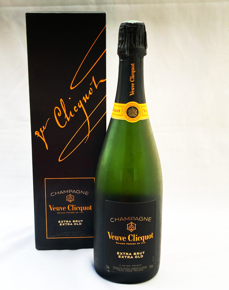 ヴーヴ クリコ エクストラ オールド エクストラ ブリュットNV(泡・白) 750ml